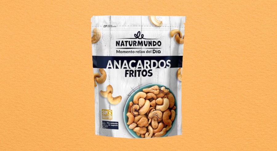 Paquete de 200g de Anacardos fritos Naturmundo de supermercados Dia. Los anacardos son un fruto seco rico en magnesio y proteínas vegetales, ideal como aperitivo saludable para el día a día